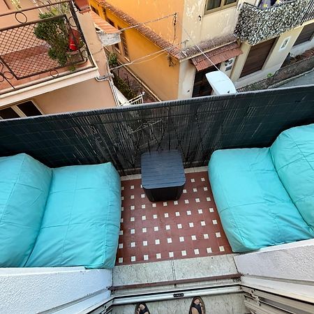 Murmuria تاورمينا المظهر الخارجي الصورة